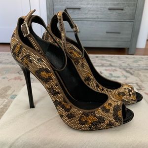 B Brian Atwood Leida Pump